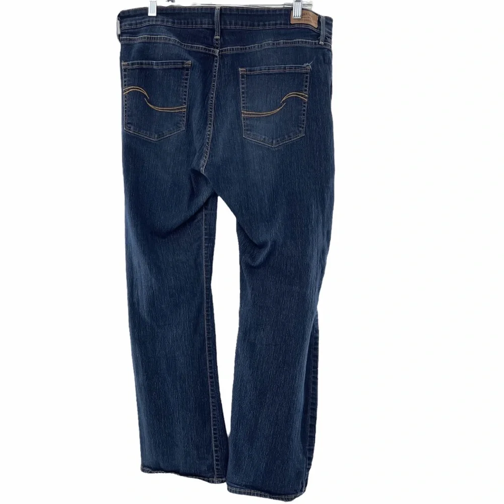 Levi's Signature Modern Boot Cut Denim Jeans